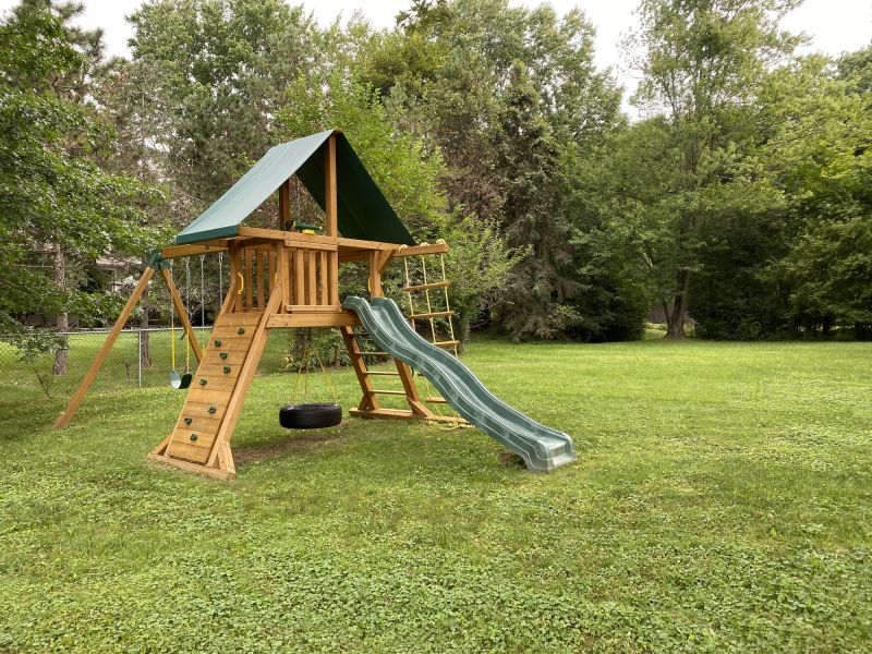 Playset Repair in Overland Park, KS