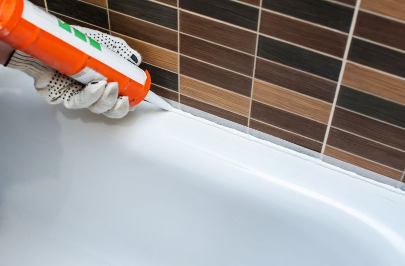 Bathtub Caulking in Conroe, TX